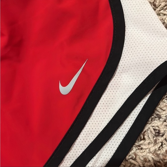 Nike shorts size L - Picture 2 of 6